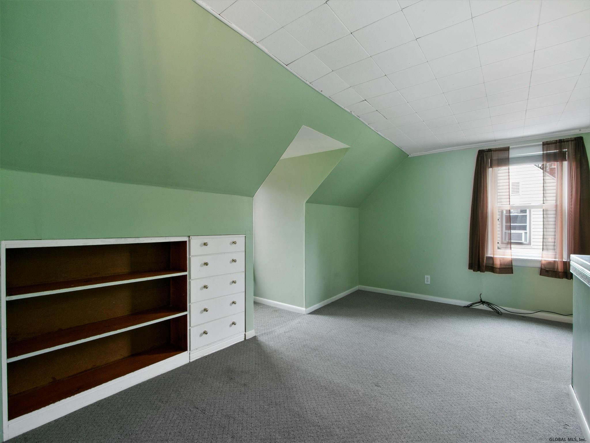 2013 Hoover Road Niskayuna, NY 12309 - Photo 18 of 27 Photo 18