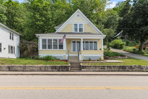 $235,000 | W3410 Highway 35, Maiden Rock, WI 54750