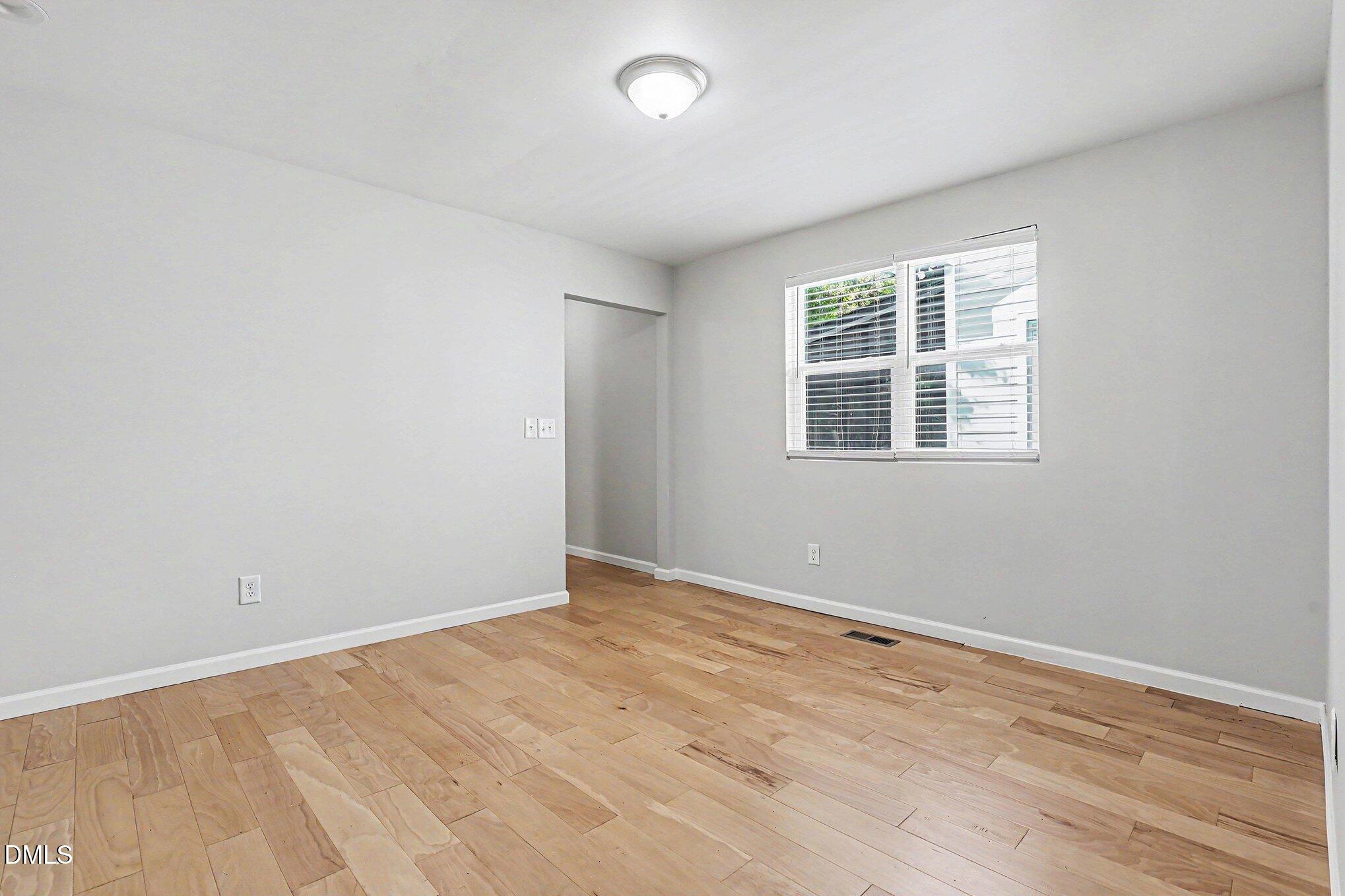 1312 South Roxboro Street Durham, NC 27707 - Photo 11 of 40 018_file_4239
