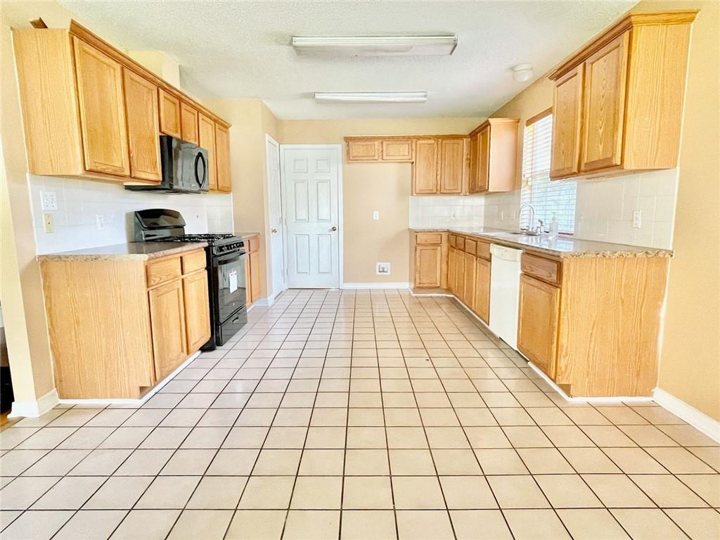 1528 Hunters Point Road Slidell, LA 70460 - Photo 8 of 17 Gallery Image 8