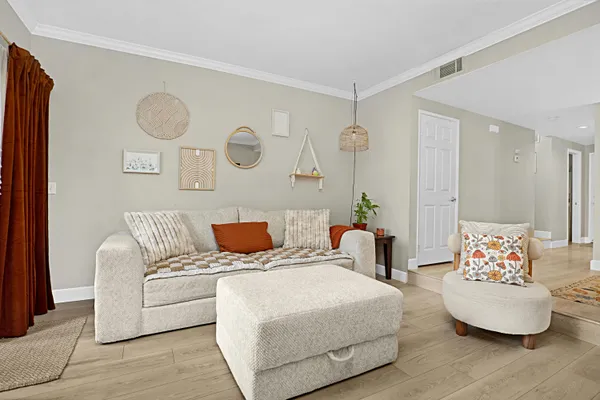 $540,000 | 682 Sycamore Avenue, Claremont, CA 91711