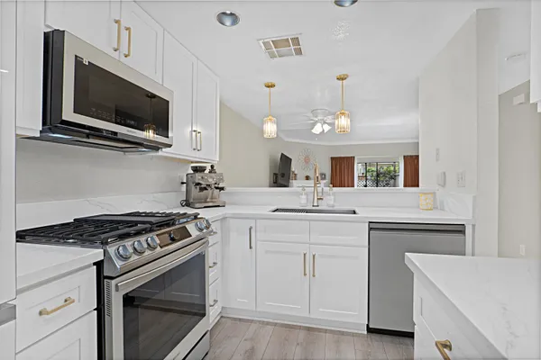 $540,000 | 682 Sycamore Avenue, Claremont, CA 91711