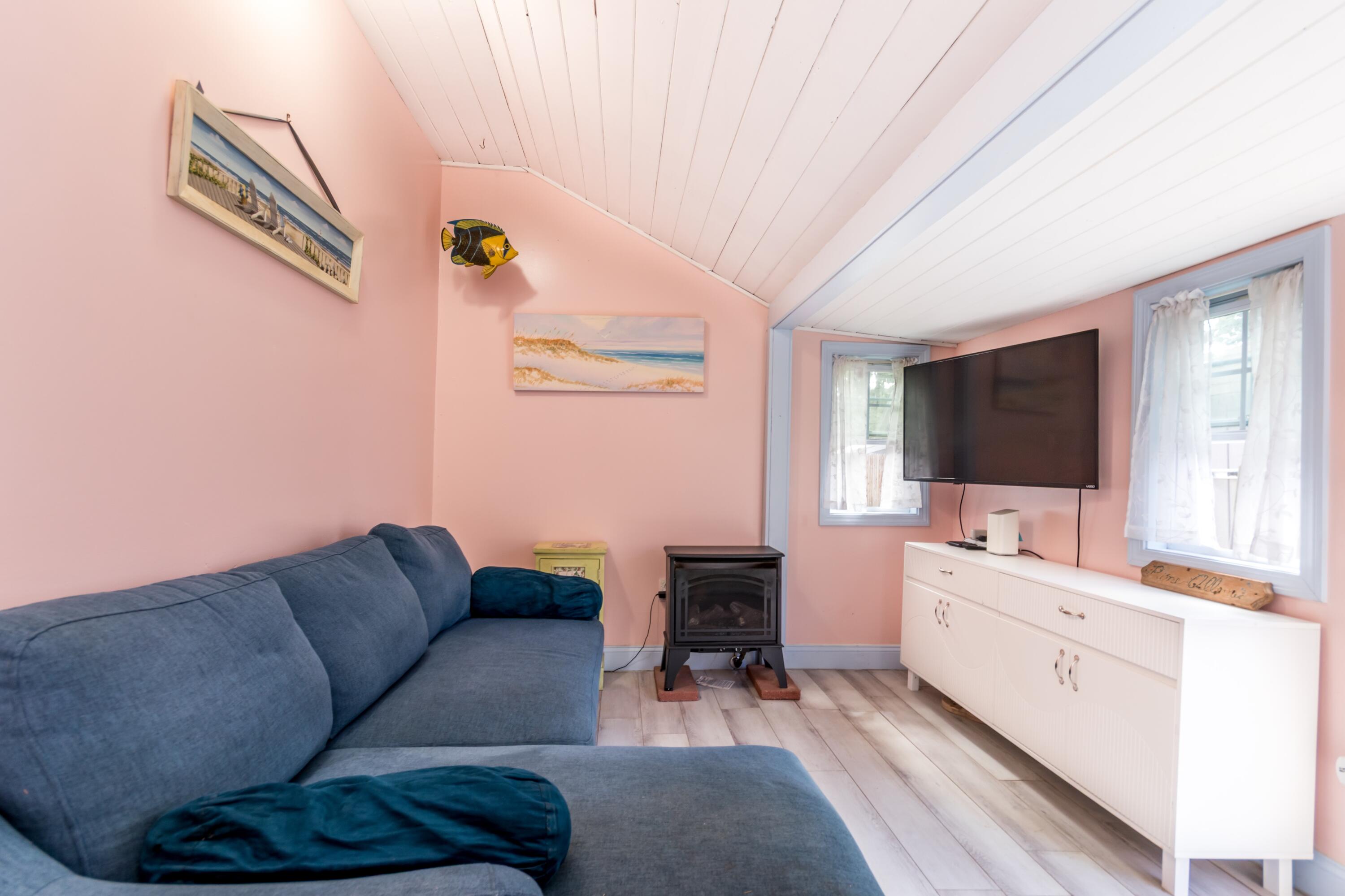 9 Bells Neck Road, Unit 5 West Harwich, MA 02671 - Photo 8 of 18 Cathedral living