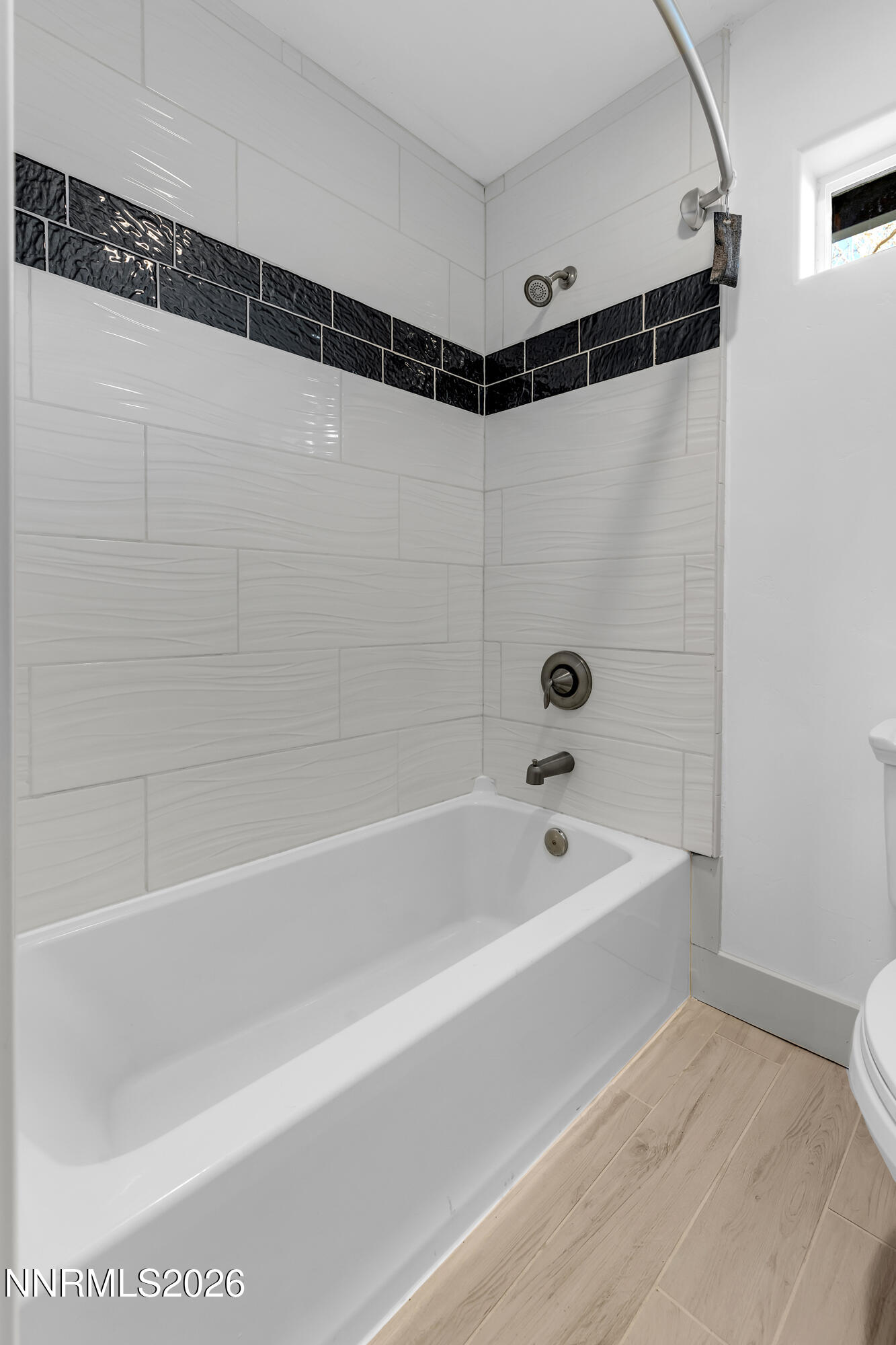 3475 Meridian Lane Reno, NV 89509 - Photo 32 of 46 Shower 2nd bath