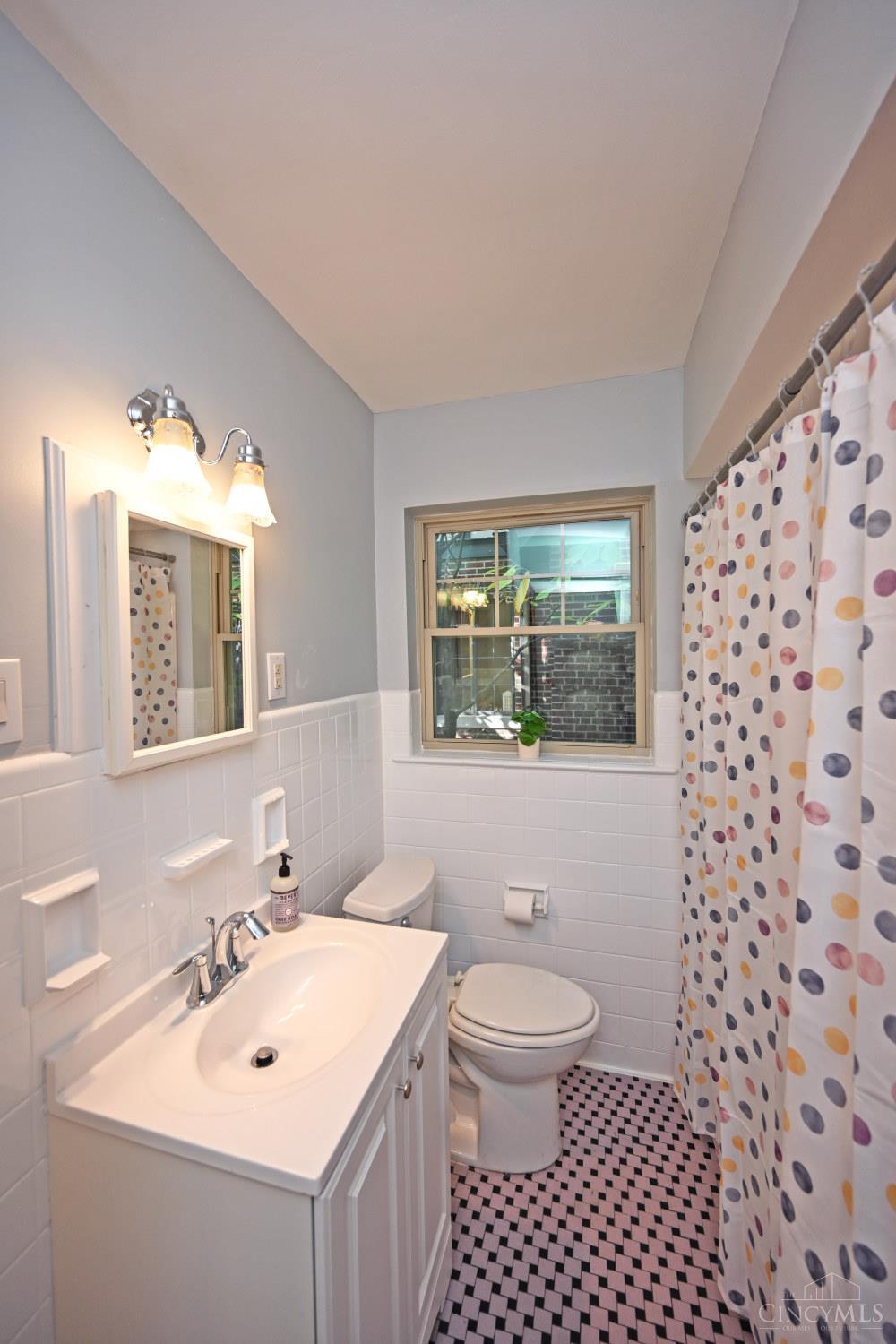 3800 Settle Road Mariemont, OH 45227 - Photo 17 of 40 Gallery Image 17