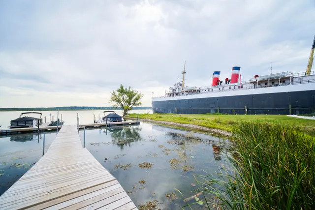 $389,100 | 143 Joslin Cove Drive, Manistee, MI 49660