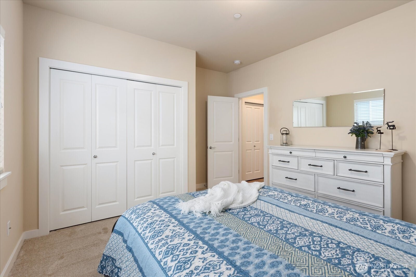 15380 Southeast 160th Place Renton, WA 98058 - Photo 11 of 40 Gallery Image 11
