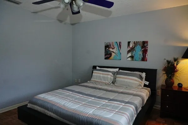 $3,400 | 3139 Carlos Drive, Dunedin, FL 34698