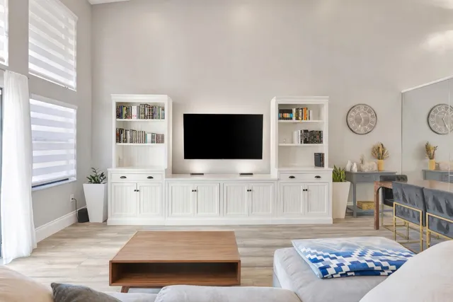 $499,900 | 6630 Villa Sonrisa Drive, Unit 721, Boca Raton, FL 33433