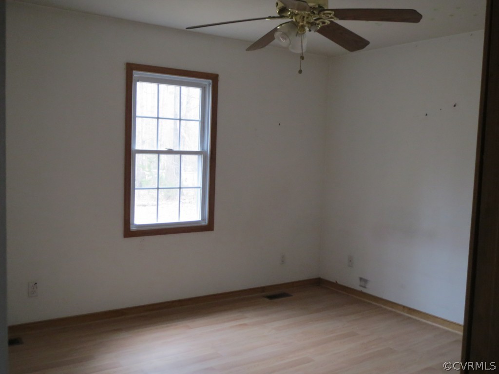 1105 Clayton Road Powhatan, VA 23139 - Photo 8 of 12 Gallery Image 8