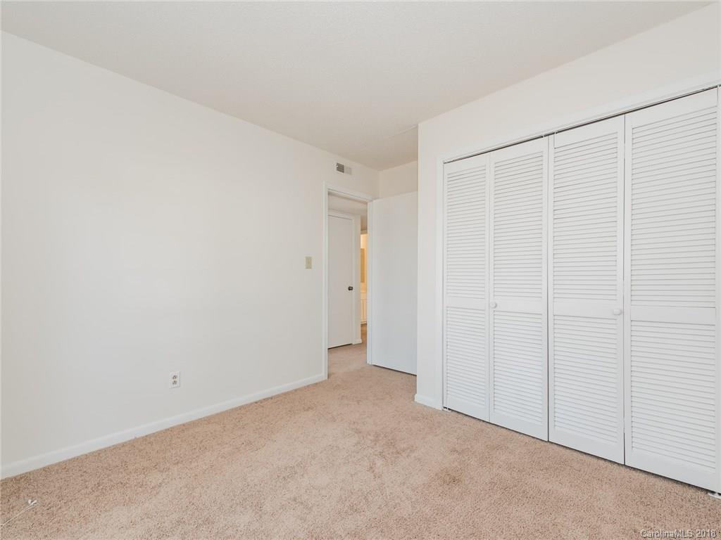 6414 Pineburr Road Charlotte, NC 28211 - Photo 18 of 25