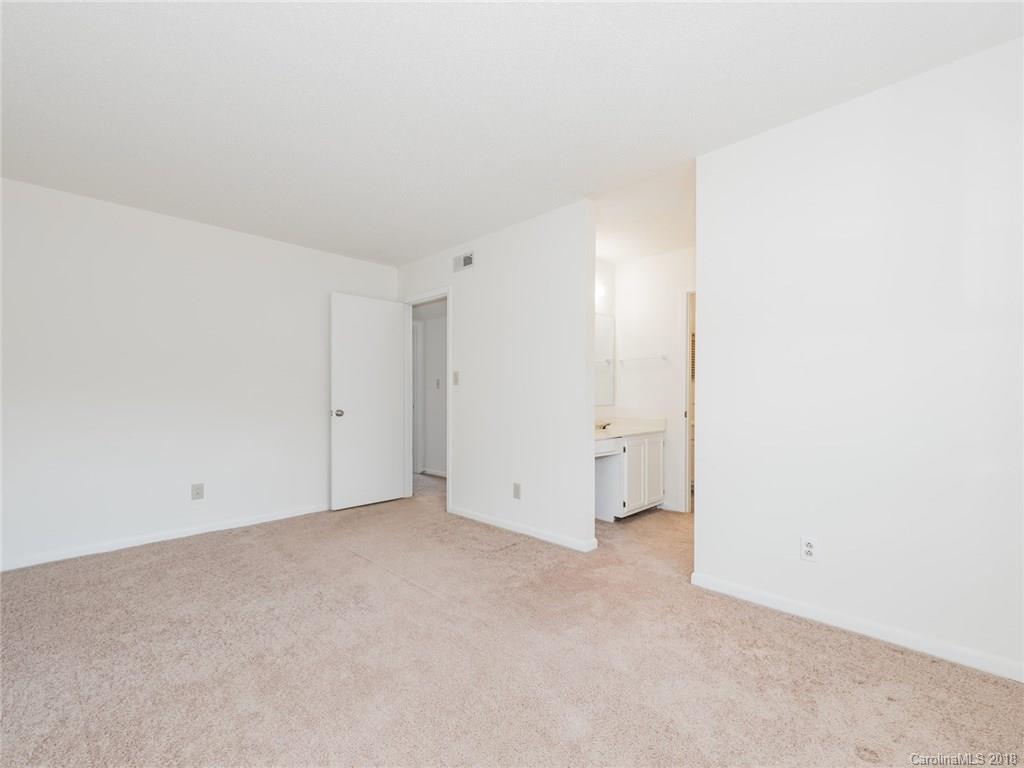 6414 Pineburr Road Charlotte, NC 28211 - Photo 20 of 25