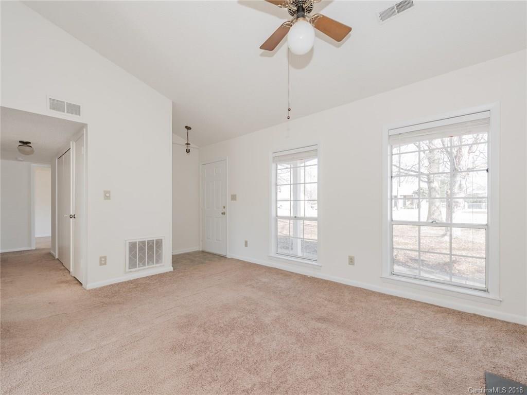 6414 Pineburr Road Charlotte, NC 28211 - Photo 6 of 25