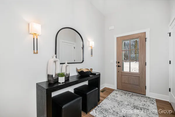 $708,490 | 3370 Ravinewood Court, Unit 19, Jenison, MI 49428