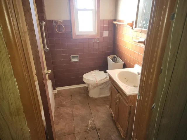 $179,900 | 11538 South Laflin Street, Chicago, IL 60643