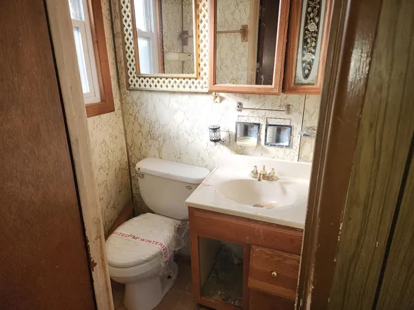 $159,900 | 11538 South Laflin Street, Chicago, IL 60643