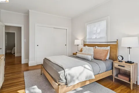 $1,650,000 | 301 El Cerrito Avenue, Piedmont, CA 94611