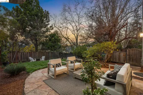 $1,650,000 | 301 El Cerrito Avenue, Piedmont, CA 94611