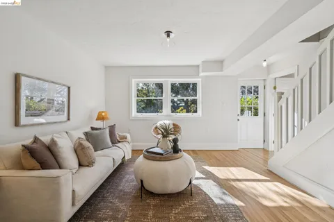 $1,650,000 | 301 El Cerrito Avenue, Piedmont, CA 94611