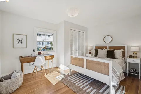 $1,650,000 | 301 El Cerrito Avenue, Piedmont, CA 94611