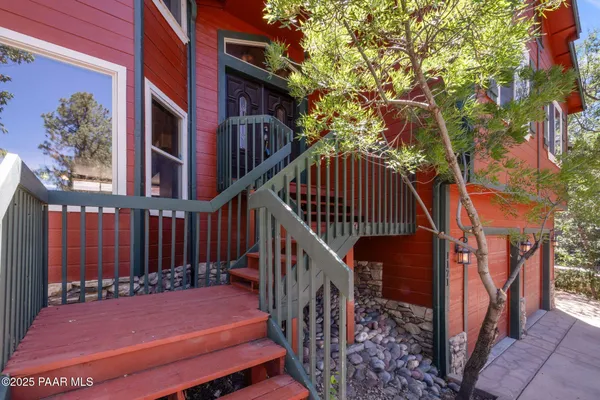 $1,100,000 | 1171 Eagles Nest, Prescott, AZ 86303