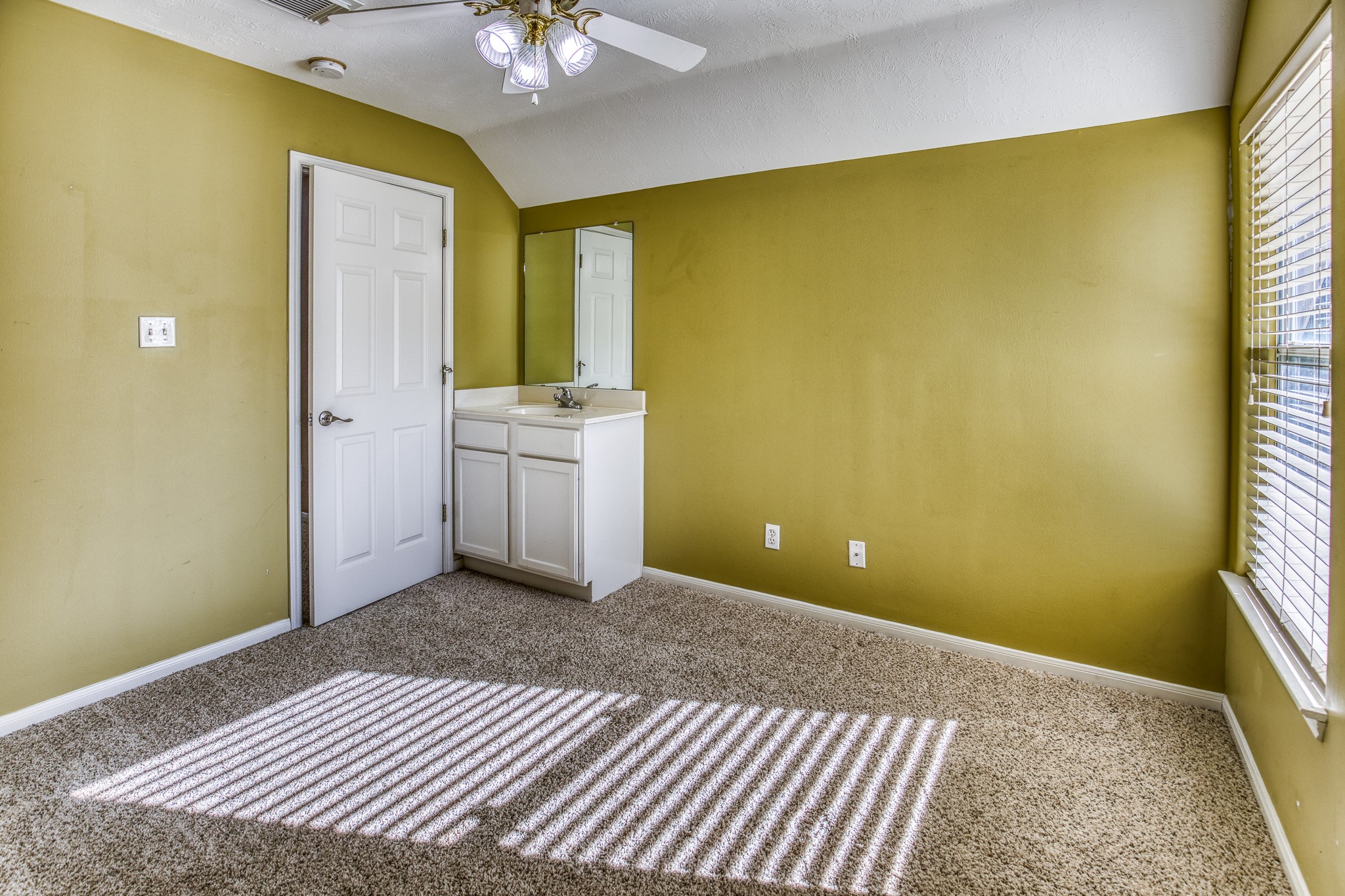 2706 Victory Lane Brenham, TX 77833 - Photo 28 of 39