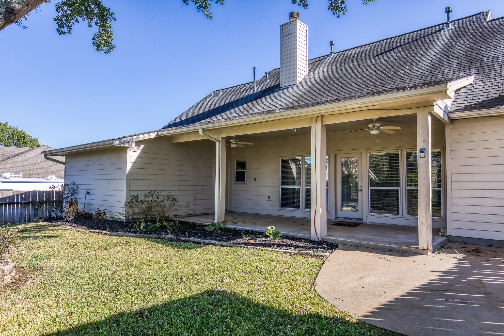 2706 Victory Lane Brenham, TX 77833 - Photo 31 of 39