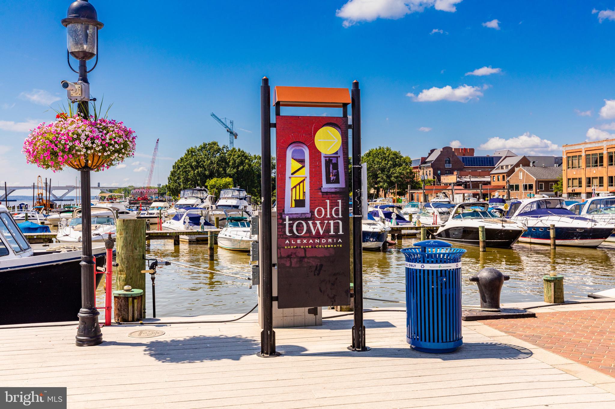 1437 Duke Street Alexandria, VA 22314 - Photo 36 of 45 a city view