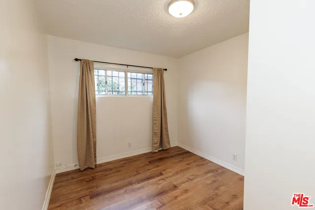 $6,200 | Brooks Avenue, Venice, CA 90291