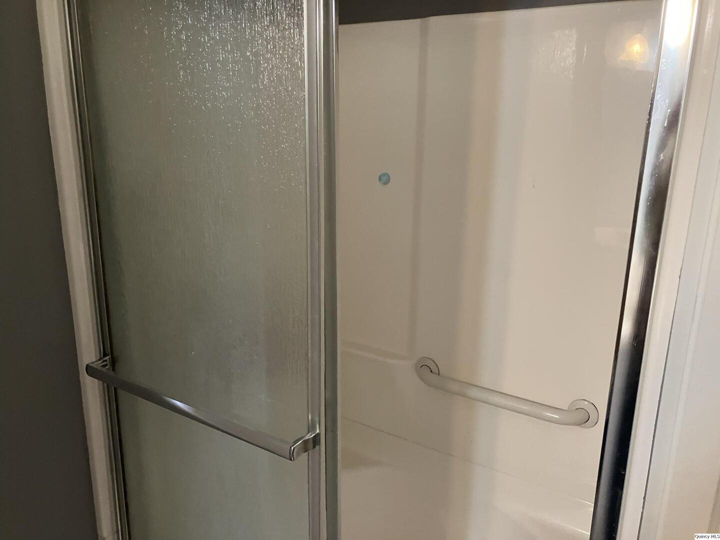 2611 Chestnut Street Quincy, IL 62301 - Photo 14 of 22