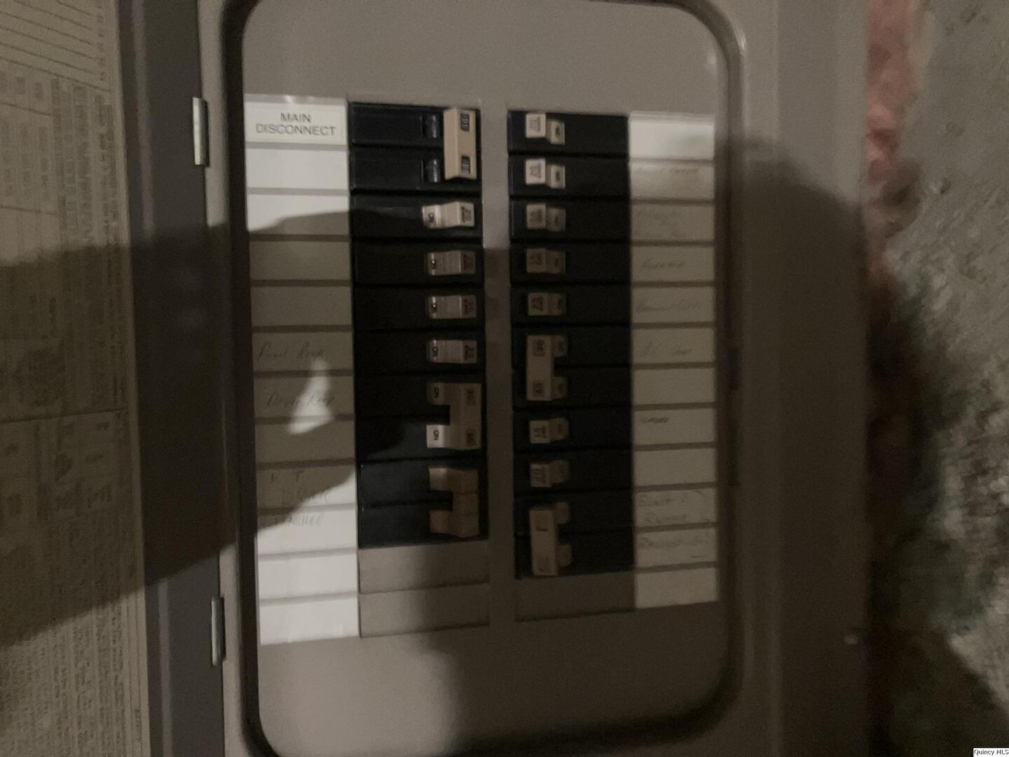 2611 Chestnut Street Quincy, IL 62301 - Photo 18 of 22