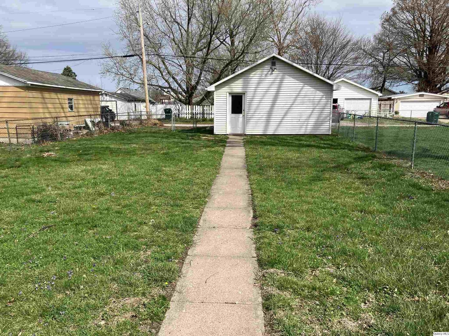 2611 Chestnut Street Quincy, IL 62301 - Photo 21 of 22