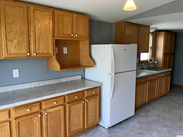 $159,500 | 2611 Chestnut Street, Quincy, IL 62301