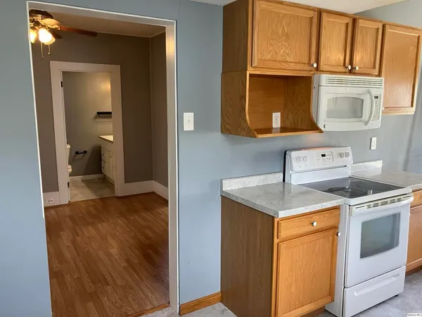 $159,500 | 2611 Chestnut Street, Quincy, IL 62301