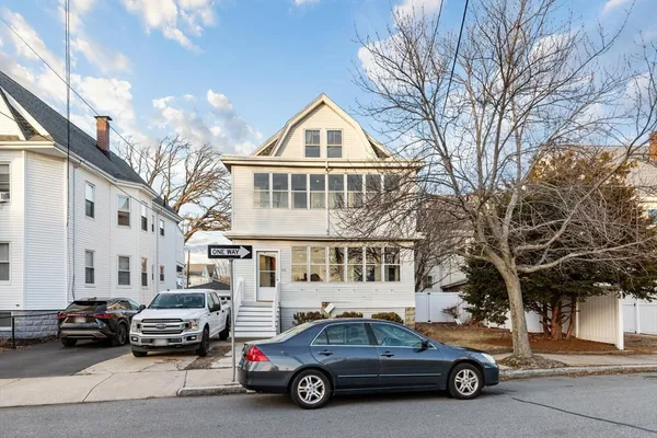 $949,000 | 141 4th Street, Medford, MA 02155