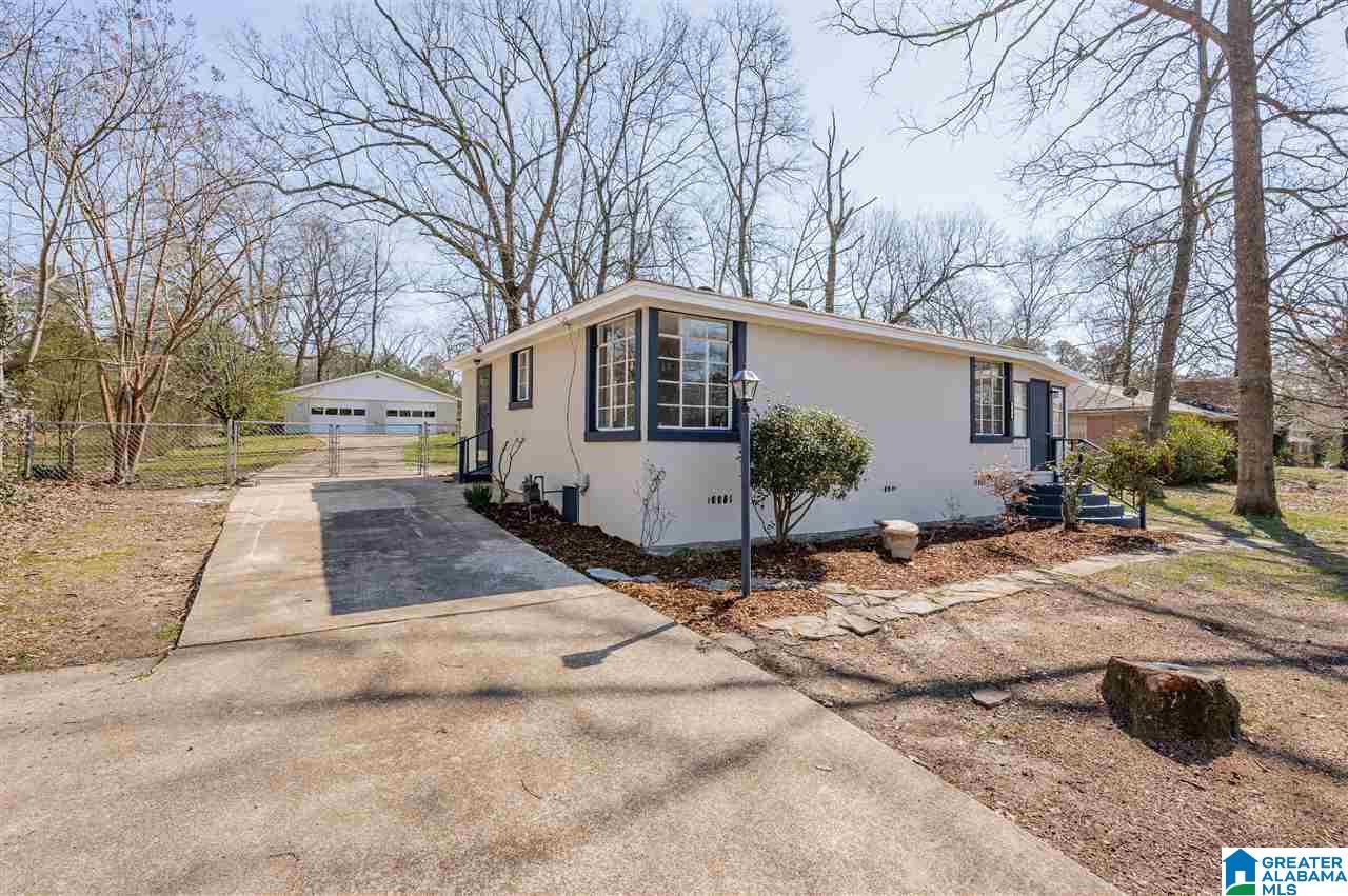 633 4th Terrace Pleasant Grove, AL 35127 - Photo 3 of 31