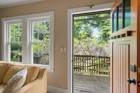 $699,000 | 11 Curve Street, Sherborn, MA 01770