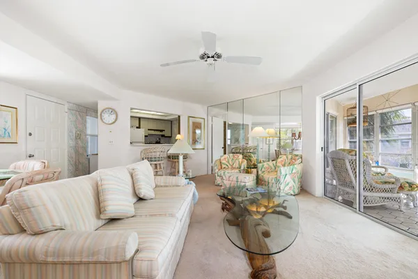 $196,500 | 3236 Southeast Aster Lane, Unit M226, Stuart, FL 34994