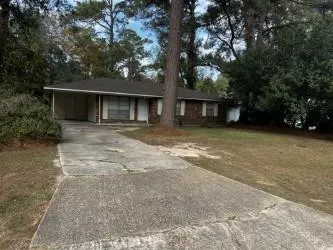 $1,200 | 42106 Garden Drive, Ponchatoula, LA 70454
