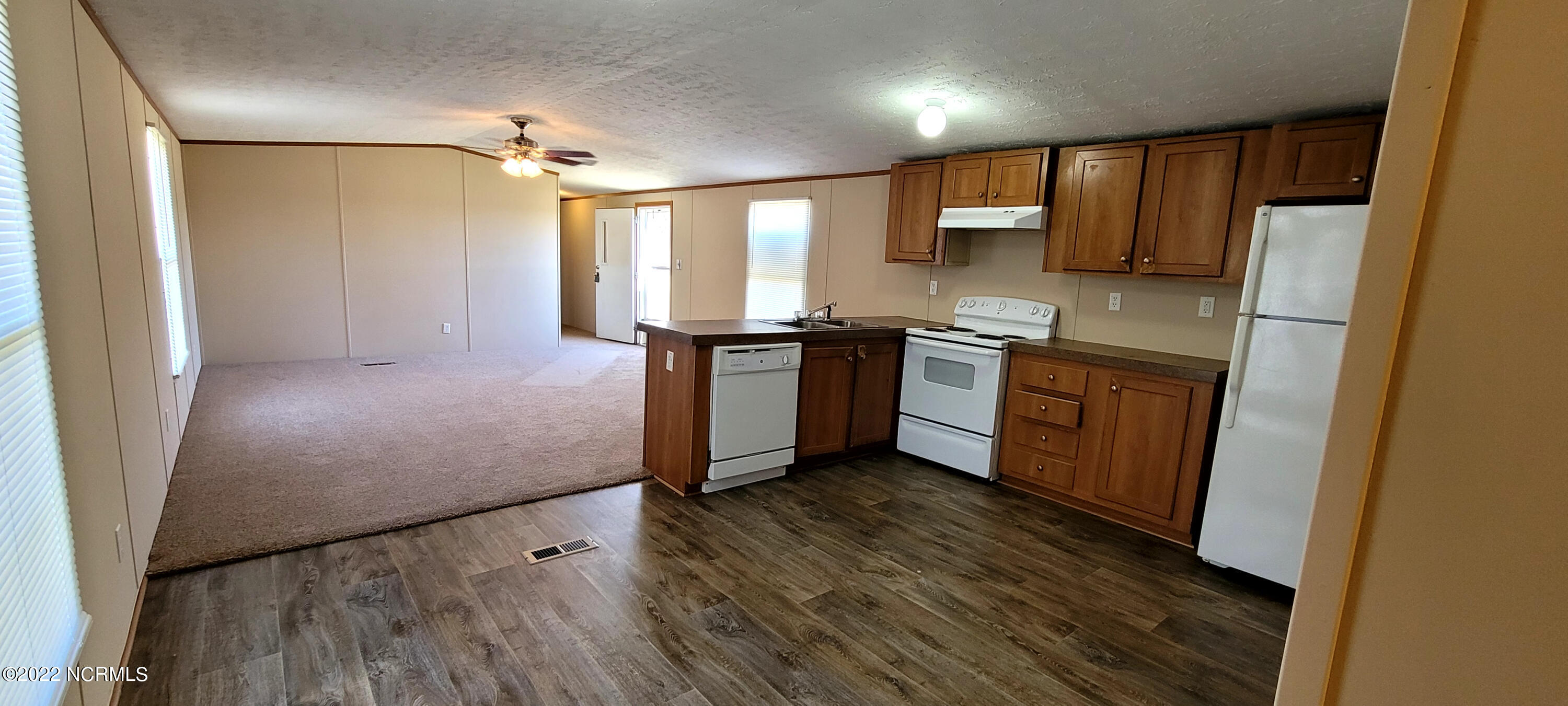 6377 Pine Ridge Road Faison, NC 28341 - Photo 5 of 35 20220301_120951 conv