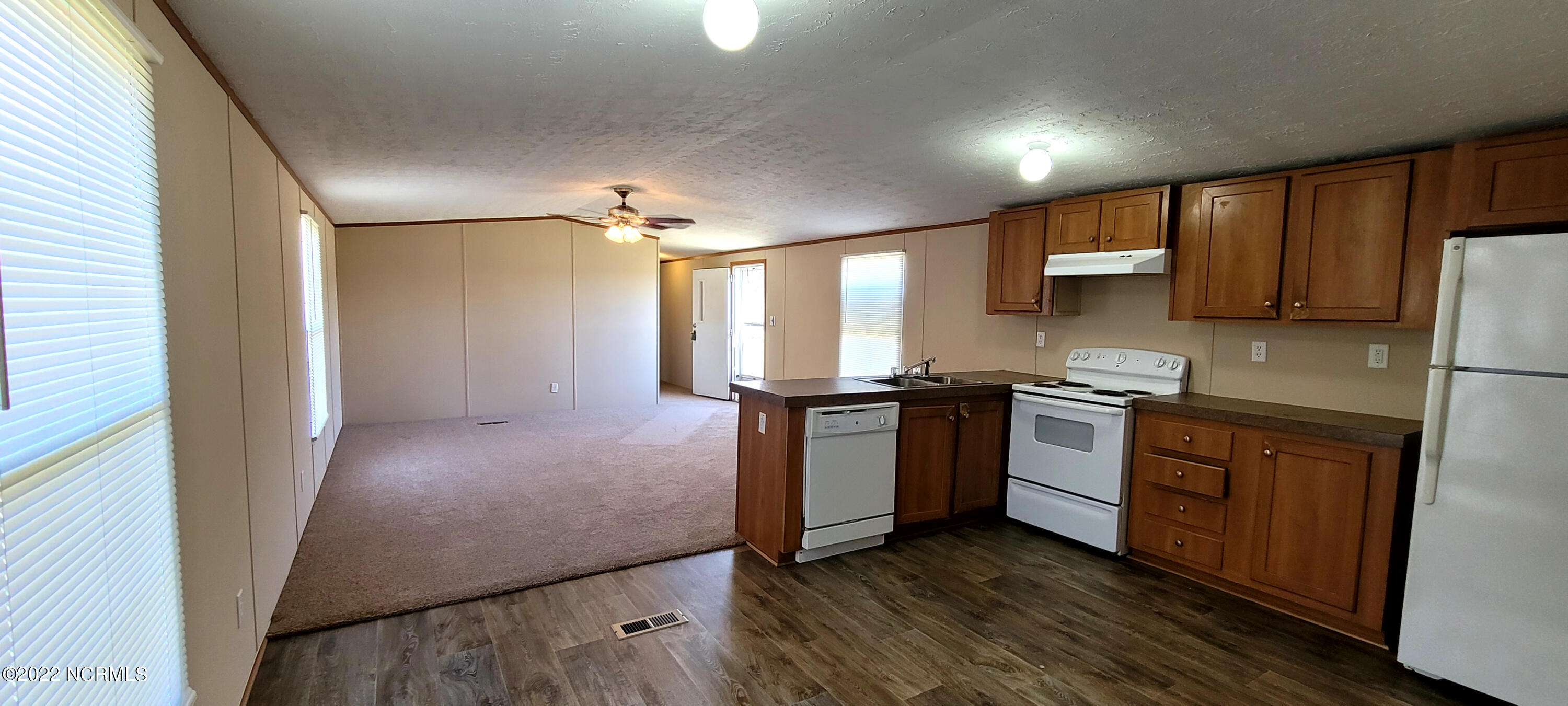 6377 Pine Ridge Road Faison, NC 28341 - Photo 7 of 35 20220301_121251 conv