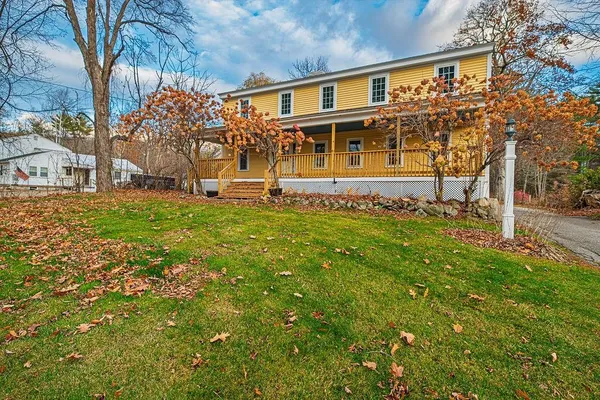 $538,510 | 17 Waumbeck Road, Wolfeboro, NH 03894