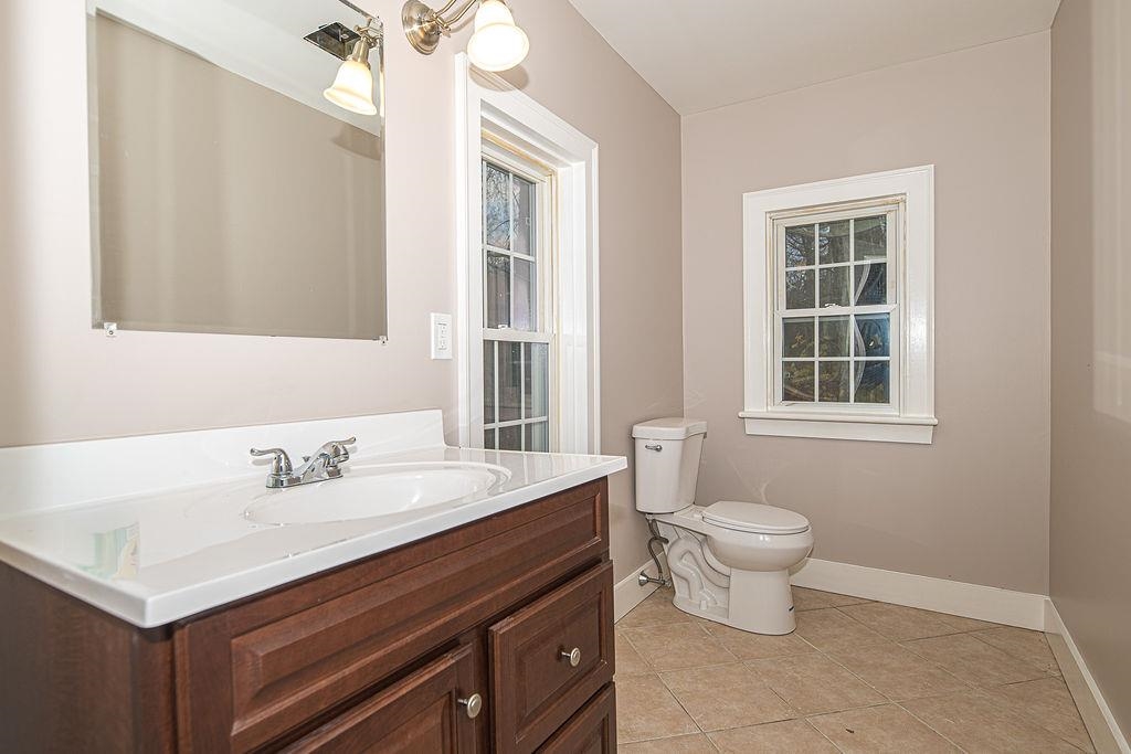 17 Waumbeck Road Wolfeboro, NH 03894 - Photo 18 of 58