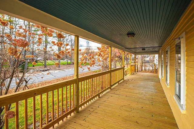 $551,400 | 17 Waumbeck Road, Wolfeboro, NH 03894