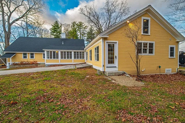 $551,400 | 17 Waumbeck Road, Wolfeboro, NH 03894