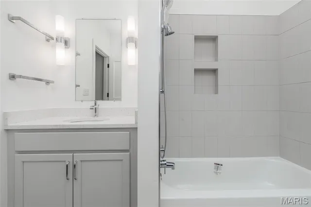 $430,000 | 6000 Washington Avenue, Unit 101, St. Louis, MO 63108