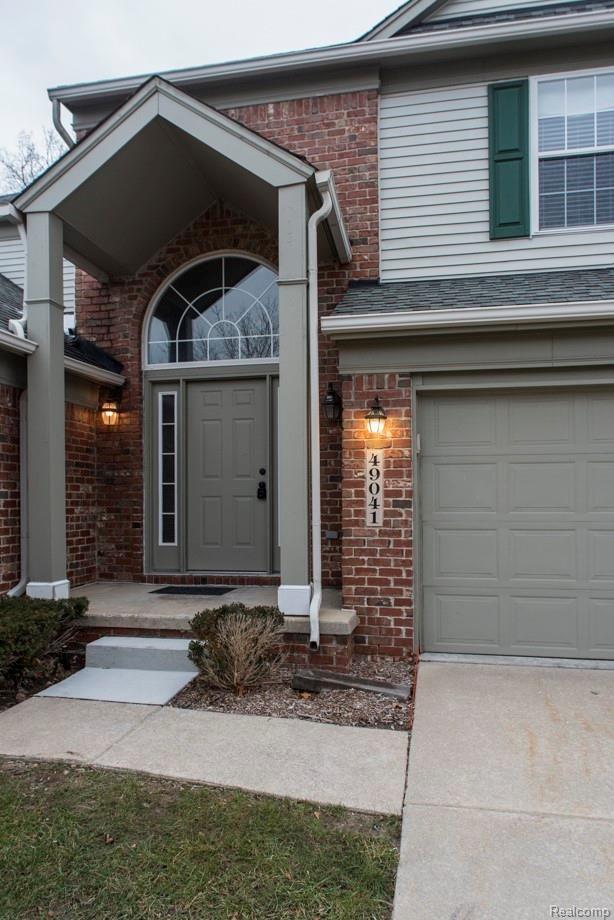 49041 Hawksburry Road Canton, MI 48188 - Photo 3 of 50 Vogel Team Hawksburry-3.jpg