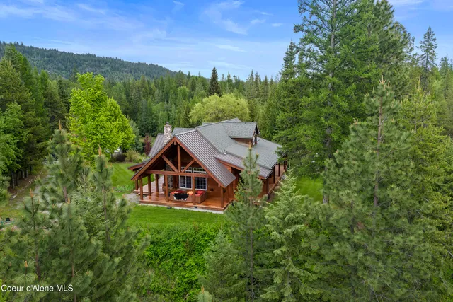 $2,899,000 | 778 B Street, Sandpoint, ID 83864