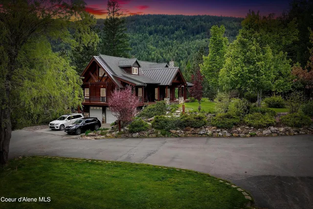 $2,899,000 | 778 B Street, Sandpoint, ID 83864