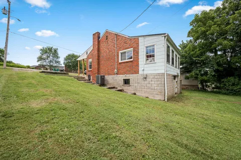 $275,000 | 412 Lehman Street, Woodbury, TN 37190